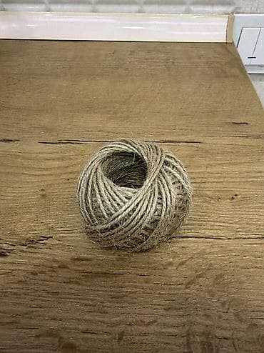 Бечёвка, шпагат верёвка
1 клубок - 60 сом (30 метров) at lalafo.kg Бечёвка, шпагат верёвка
1 клубок - 60 сом (30 метров)