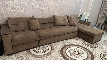 Угловой диван, C подушками, Двухместный at lalafo.kg Угловой диван, C подушками, Двухместный