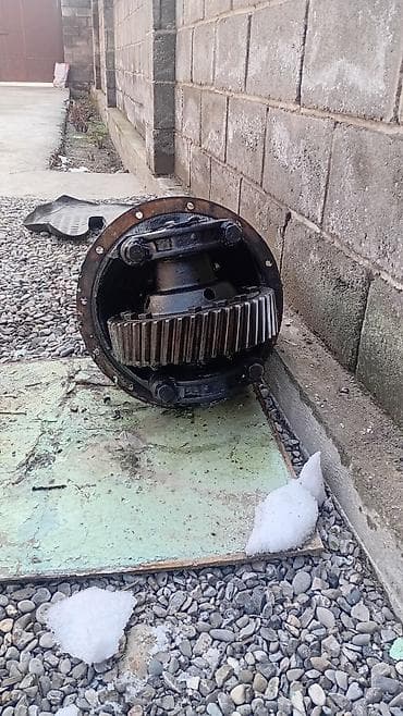 Муфталар: Арткы редуктор ZIL 2000 г., Колдонулган, Оригинал, Орусия lalafo.kg да — 1 Муфталар: Арткы редуктор ZIL 2000 г., Колдонулган, Оригинал, Орусия — 1