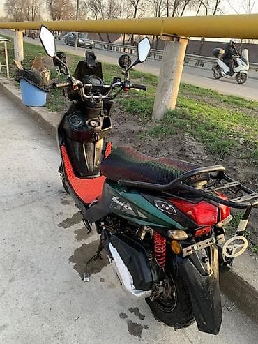 Скутер/мопед 50–150 см³ (по типу китайских спорт/туринг моделей) at lalafo.kg Скутер/мопед 50–150 см³ (по типу китайских спорт/туринг моделей)