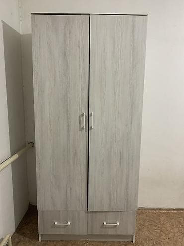 Офис эмереги: Двухдверный шкаф для одежды в светлом древесном декоре (серо-белый lalafo.kg да — 2 Офис эмереги: Двухдверный шкаф для одежды в светлом древесном декоре (серо-белый — 2