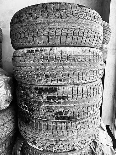 225/60/18 комплект зимних шин at lalafo.kg 225/60/18 комплект зимних шин