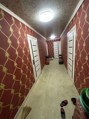 Черемушка 1 ком 20км общежита сатлат at lalafo.kg Черемушка 1 ком 20км общежита сатлат