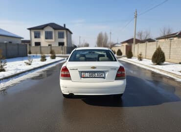Chevrolet Nubira: 2000 г., 1.5 л, Механика, Бензин, Седан at lalafo.kg Chevrolet Nubira: 2000 г., 1.5 л, Механика, Бензин, Седан