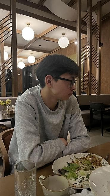 Ищу работу баристы или бармена 19 лет, опыта нет, но быстро учусь at lalafo.kg Ищу работу баристы или бармена 19 лет, опыта нет, но быстро учусь