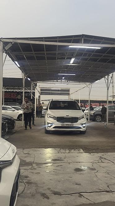 Kia Carnival: 2020 г., 2.2 л, Автомат, Дизель, Минивэн at lalafo.kg Kia Carnival: 2020 г., 2.2 л, Автомат, Дизель, Минивэн