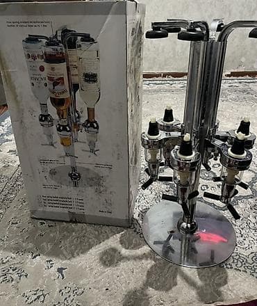 Настольный дозатор для спиртных напитков на 4 бутылки - Конструкция at lalafo.kg Настольный дозатор для спиртных напитков на 4 бутылки - Конструкция