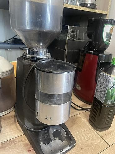 Кофеварка, кофемашина, Б/у, Самовывоз at lalafo.kg Кофеварка, кофемашина, Б/у, Самовывоз