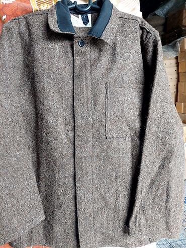 Комплект из шерстяного сукна: куртка и брюки, классического at lalafo.kg Комплект из шерстяного сукна: куртка и брюки, классического