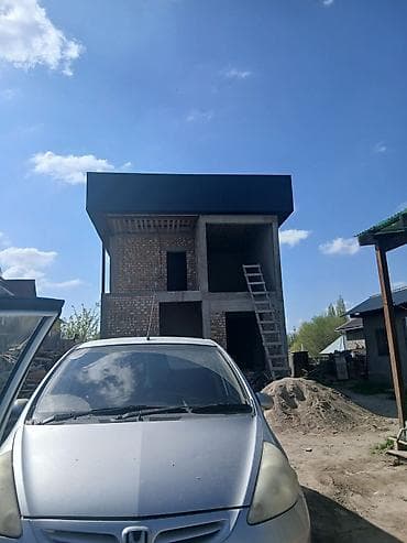 Кройим крышы делайте навес и сварочный работы и сантехнику at lalafo.kg Кройим крышы делайте навес и сварочный работы и сантехнику