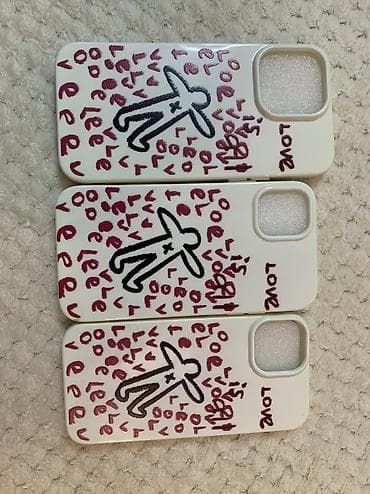 Чехлы на айфоны, с надписью love is all на с хеллоу китти на белый с at lalafo.kg Чехлы на айфоны, с надписью love is all на с хеллоу китти на белый с