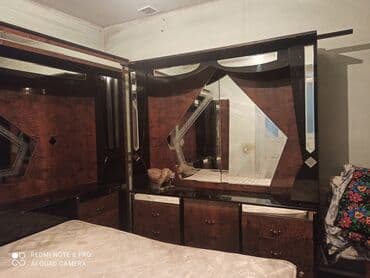 Срочно продаю мебель итальянский гарнитур!! В комплекте кровать at lalafo.kg Срочно продаю мебель итальянский гарнитур!! В комплекте кровать