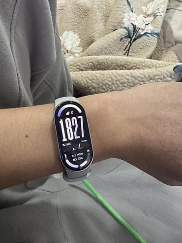 СРОЧРО ПРОДАЮТСЯ МИ БЕНД 10 ПОКУПАЛ ЗА 5990 ПРОДАЮ ЗА 3 СРОЧНО НУЖНЫ at lalafo.kg СРОЧРО ПРОДАЮТСЯ МИ БЕНД 10 ПОКУПАЛ ЗА 5990 ПРОДАЮ ЗА 3 СРОЧНО НУЖНЫ