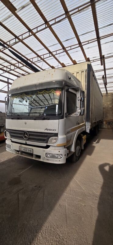 Грузовик, Mercedes-Benz, Стандарт, 7 т, Б/у at lalafo.kg Грузовик, Mercedes-Benz, Стандарт, 7 т, Б/у