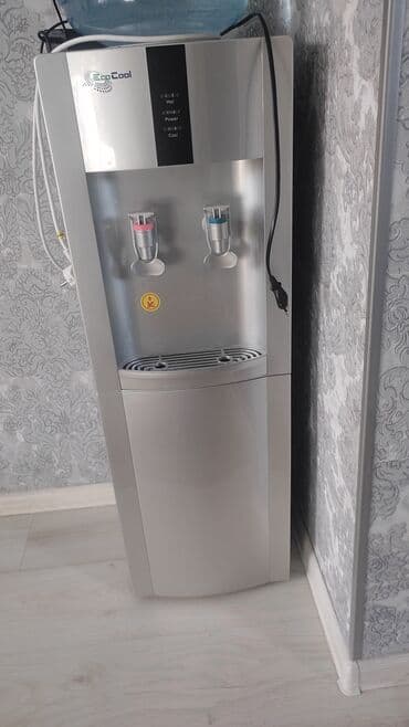 Кулер для воды at lalafo.kg Кулер для воды