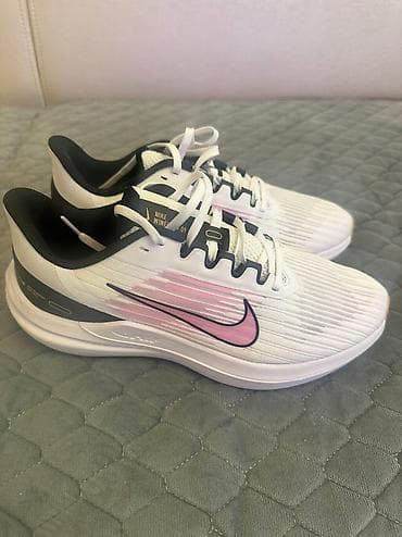 Кроссовки, 40, Nike, Новый, цвет - Белый, Самовывоз at lalafo.kg Кроссовки, 40, Nike, Новый, цвет - Белый, Самовывоз