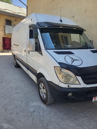 Грузовой фургон Mercedes‑Benz Sprinter (длинная база, высокий крыша) lalafo.kg да Грузовой фургон Mercedes‑Benz Sprinter (длинная база, высокий крыша)