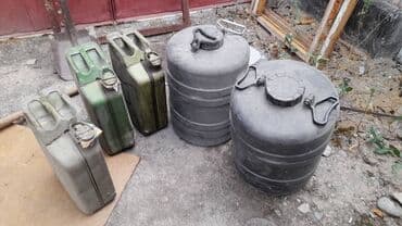 Канистра Самовывоз at lalafo.kg Канистра Самовывоз