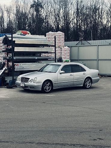 Mercedes-Benz E-Class: 2001 г., 4.3 л, Автомат, Бензин, Седан lalafo.kg да Mercedes-Benz E-Class: 2001 г., 4.3 л, Автомат, Бензин, Седан