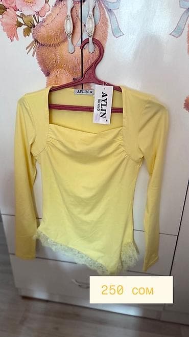 Лонгсливы и футболка 1) Лонгслив Aylin Brand, размер M - Цвета at lalafo.kg Лонгсливы и футболка 1) Лонгслив Aylin Brand, размер M - Цвета