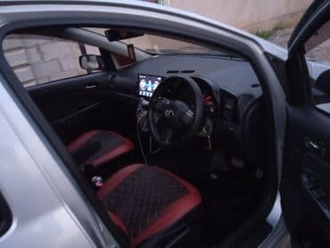 Toyota WISH: 2003 г., 1.8 л, Автомат, Бензин, Минивэн at lalafo.kg Toyota WISH: 2003 г., 1.8 л, Автомат, Бензин, Минивэн