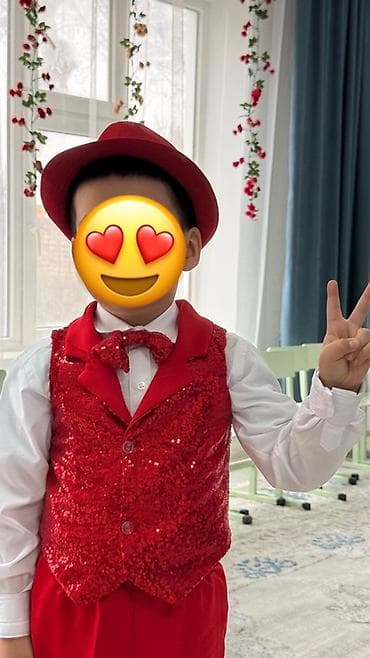 Нарядный детский костюм для праздников/сценических выступлений at lalafo.kg Нарядный детский костюм для праздников/сценических выступлений