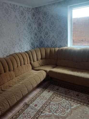 Мягкий мебельный комплект: угловой диван + кресло - Формат: большой at lalafo.kg Мягкий мебельный комплект: угловой диван + кресло - Формат: большой