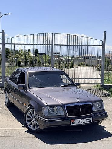 Mercedes-Benz E-Class: 1994 г., 2.2 л, Механика, Бензин, Седан at lalafo.kg Mercedes-Benz E-Class: 1994 г., 2.2 л, Механика, Бензин, Седан