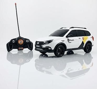 Радиоуправляемая машинка «Яндекс Такси» (SUV) - Масштабная модель at lalafo.kg Радиоуправляемая машинка «Яндекс Такси» (SUV) - Масштабная модель