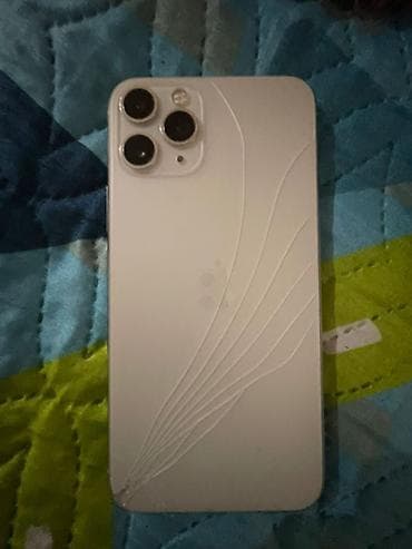 IPhone 11 Pro, Б/у, 64 ГБ, Белый, Наушники, Чехол, Стилус, 53 % at lalafo.kg IPhone 11 Pro, Б/у, 64 ГБ, Белый, Наушники, Чехол, Стилус, 53 %