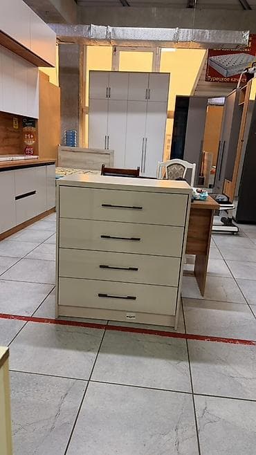 Комод для одежды, Без зеркала, ЛДСП, цвет - Бежевый at lalafo.kg Комод для одежды, Без зеркала, ЛДСП, цвет - Бежевый