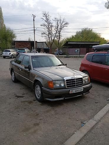Mercedes-Benz W124: 1991 г., 2.3 л, Ручные, Бензин, Седан at lalafo.kg Mercedes-Benz W124: 1991 г., 2.3 л, Ручные, Бензин, Седан