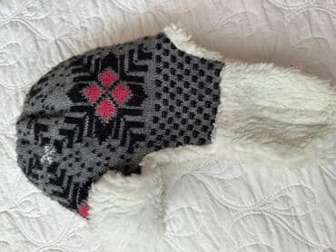 Шапки, на 4-6 лет. Все в отл. сост at lalafo.kg Шапки, на 4-6 лет. Все в отл. сост