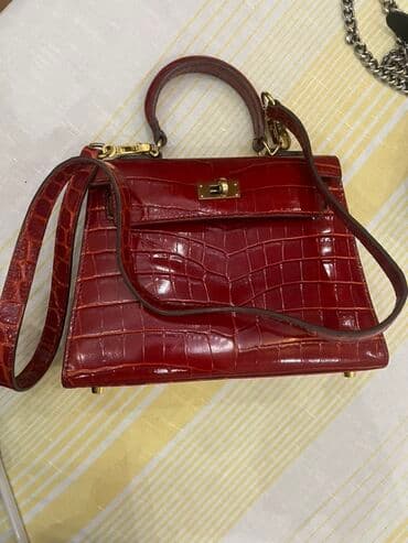 Спортивная сумка, Материал: Натуральная кожа, Женские at lalafo.kg Спортивная сумка, Материал: Натуральная кожа, Женские