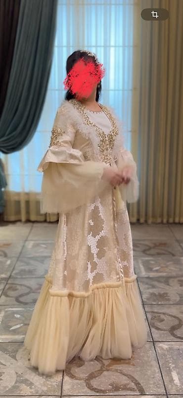 Көйнөктөр: Кече көйнөгү, Узун модель, Барча, Жеңдери менен, Страздар, Таштар, Канат жүндөрү, S, M lalafo.kg да — 4 Көйнөктөр: Кече көйнөгү, Узун модель, Барча, Жеңдери менен, Страздар, Таштар, Канат жүндөрү, S, M — 4