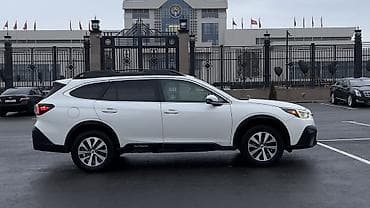 Subaru Outback: 2020 г., 2.5 л, Автомат, Бензин, Универсал at lalafo.kg Subaru Outback: 2020 г., 2.5 л, Автомат, Бензин, Универсал