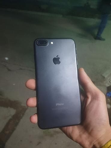 IPhone 7 Plus, Б/у, 32 ГБ, Черный, Зарядное устройство, Чехол, 100 % at lalafo.kg IPhone 7 Plus, Б/у, 32 ГБ, Черный, Зарядное устройство, Чехол, 100 %