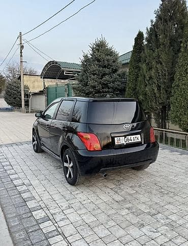 Toyota Ist: 2003 г., 1.5 л, Автомат, Бензин, Хэтчбэк at lalafo.kg Toyota Ist: 2003 г., 1.5 л, Автомат, Бензин, Хэтчбэк