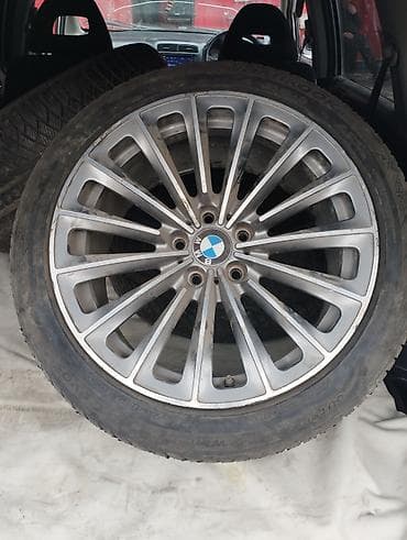 Колеса в сборе 240 / 45 / R 19, Зима, Комплект, Легковые, Литые, отверстий - 5 at lalafo.kg Колеса в сборе 240 / 45 / R 19, Зима, Комплект, Легковые, Литые, отверстий - 5