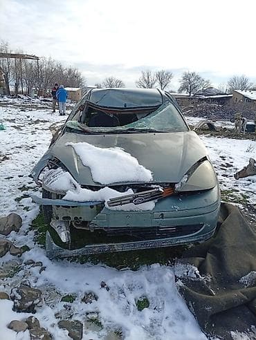 Ford Focus I седан, дорестайлинг. Автомобиль после ДТП, продаётся at lalafo.kg Ford Focus I седан, дорестайлинг. Автомобиль после ДТП, продаётся