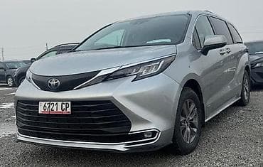 Toyota Sienna: 2021 г., 2.5 л, Автомат, Гибрид, Минивэн at lalafo.kg Toyota Sienna: 2021 г., 2.5 л, Автомат, Гибрид, Минивэн