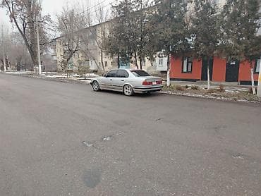 BMW 525: 1992 г., 2.5 л, Механика, Бензин, Седан lalafo.kg да — 4 BMW 525: 1992 г., 2.5 л, Механика, Бензин, Седан — 4