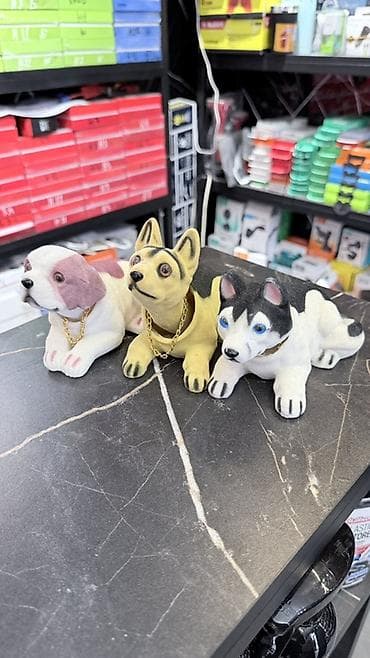 Декоративные фигурки собак с качающейся головой (ноддеры) - Модели at lalafo.kg Декоративные фигурки собак с качающейся головой (ноддеры) - Модели