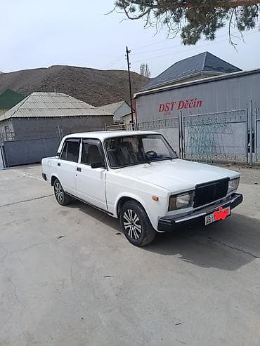 ВАЗ (ЛАДА) 2107: 1999 г., 1.5 л, Ручные, Бензин, Седан at lalafo.kg ВАЗ (ЛАДА) 2107: 1999 г., 1.5 л, Ручные, Бензин, Седан