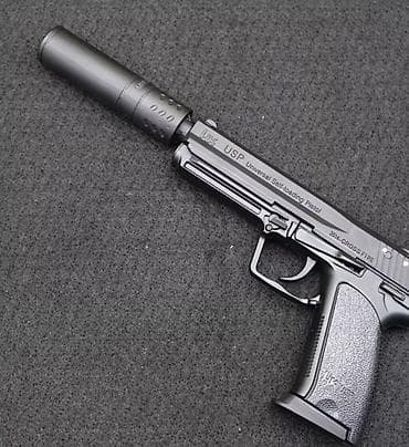 Пистолет-игрушка HK USP с глушителем (реплика) Полностью металический at lalafo.kg Пистолет-игрушка HK USP с глушителем (реплика) Полностью металический