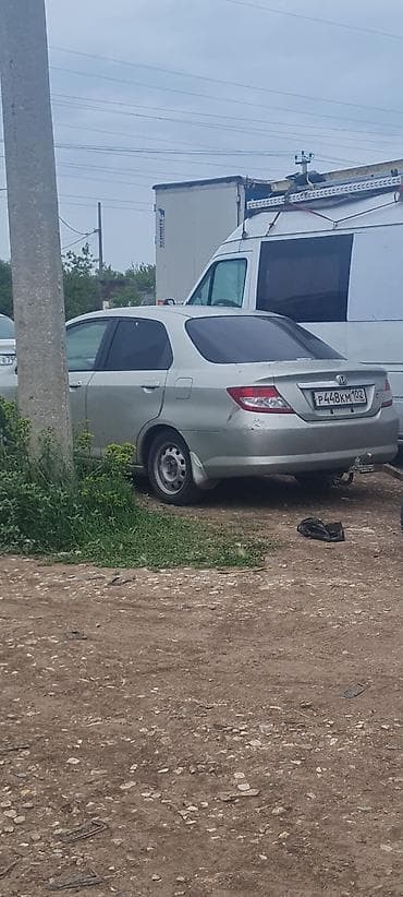 Honda Город: 2003 г., 1.5 л, Автомат, Бензин, Седан at lalafo.kg Honda Город: 2003 г., 1.5 л, Автомат, Бензин, Седан