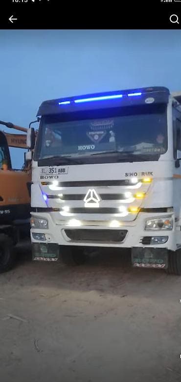 Самосвал HOWO (SinoTruk), 6x4/8x4 Описание: - Тяговый грузовой at lalafo.kg Самосвал HOWO (SinoTruk), 6x4/8x4 Описание: - Тяговый грузовой