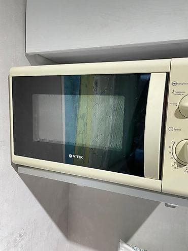 Микроволновая печь Vitek чуть потертая но работают все функции at lalafo.kg Микроволновая печь Vitek чуть потертая но работают все функции