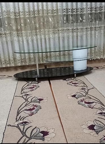 Продаю стеклянную подставку под телевизор б/ у в хорошем состоянии at lalafo.kg Продаю стеклянную подставку под телевизор б/ у в хорошем состоянии