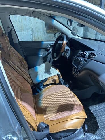 Паркет: Ford Focus: 2002 г., 1.6 л, Механика, Бензин, Универсал lalafo.kg да — 9 Паркет: Ford Focus: 2002 г., 1.6 л, Механика, Бензин, Универсал — 9